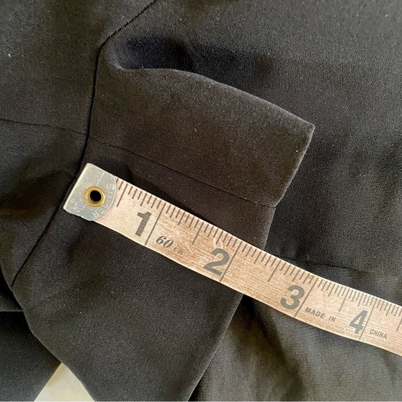 Keepsake The Label Two Minds Cold Shoulder Blck Playsuit Romper sz Medium - Picture 13 of 16